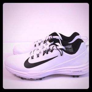 Women's Nike Command 2 golf shoes